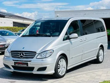 Mercedes-Benz Viano 2009 photo 3