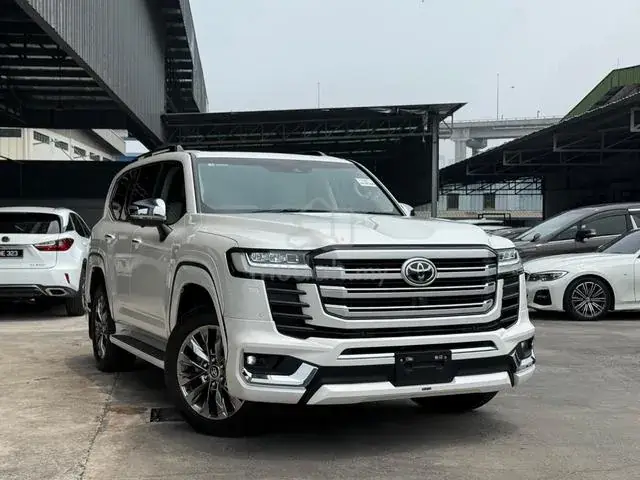 Toyota Land Cruiser 300