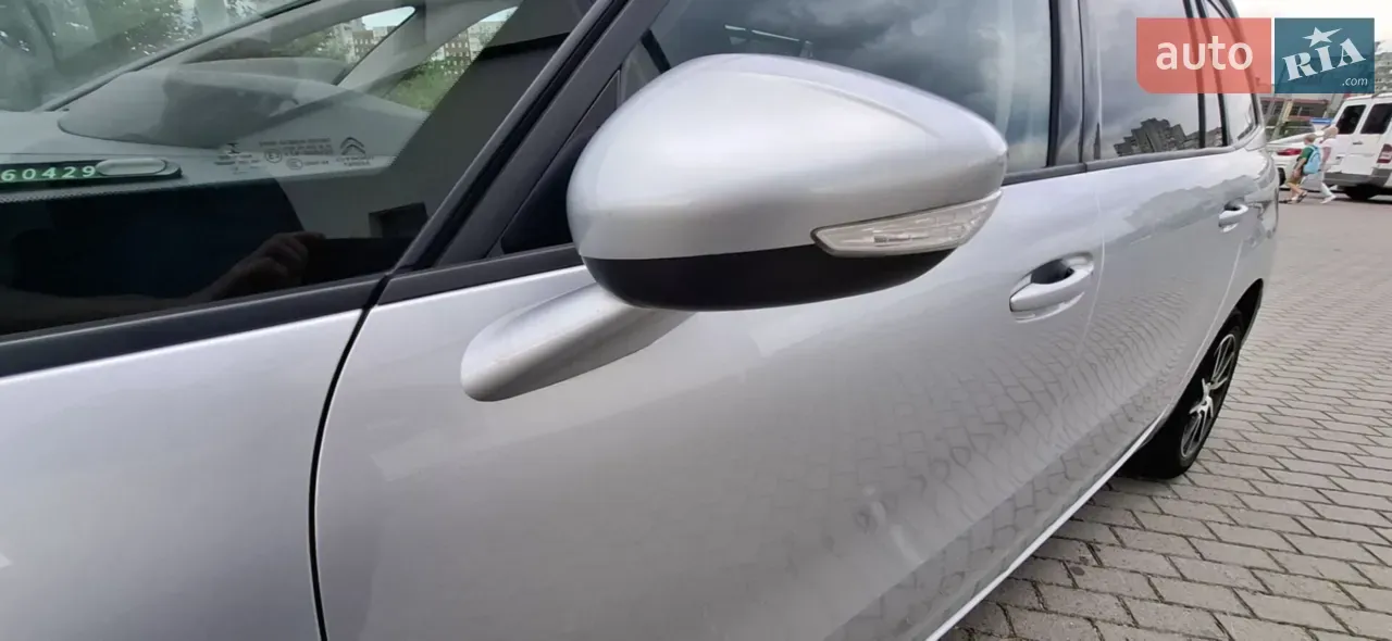 Citroen C4 Picasso 2013 photo 5