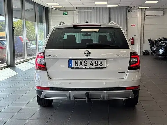 Skoda Octavia Scout 2018 photo 4
