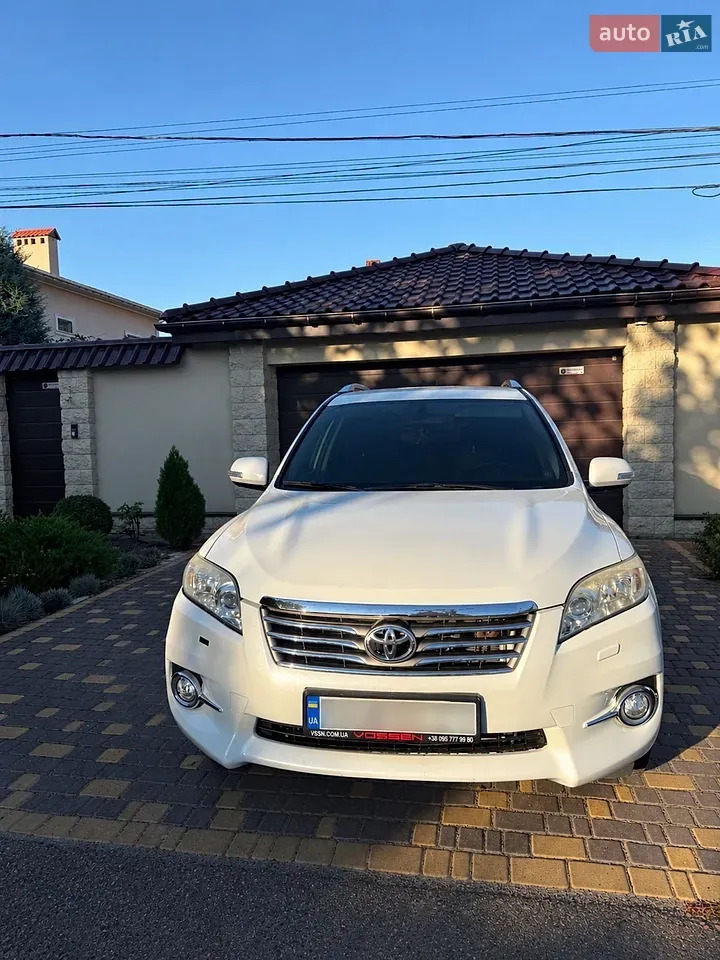 Toyota Rav4 2011 photo 5