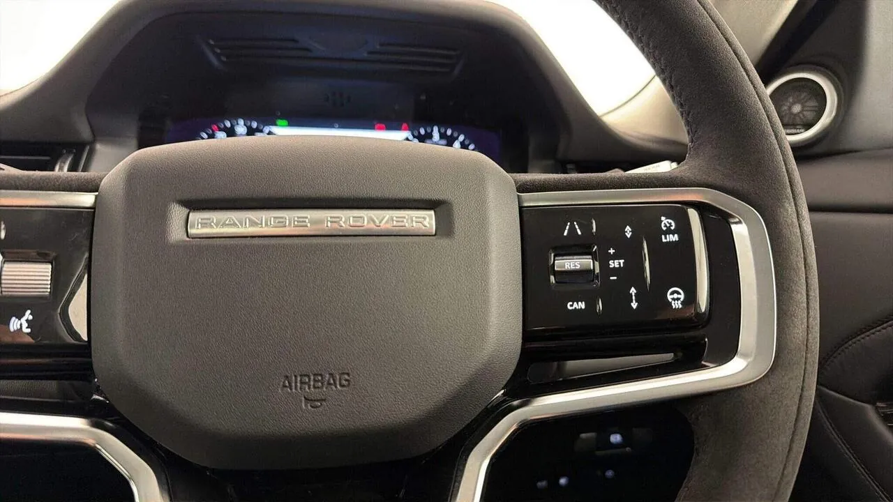 Land Rover Range Rover Evoque 2021 photo 3