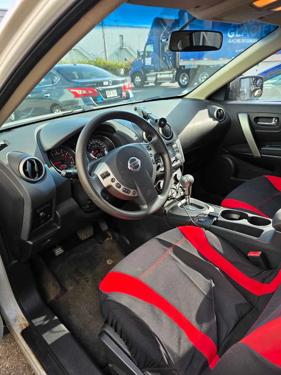 Nissan Rogue 2011 photo 3