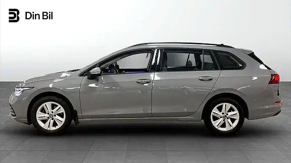 Volkswagen Golf I 2024 photo 2
