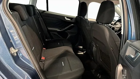 Ford Focus 2024 photo 5