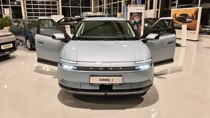 Hyundai Ioniq 3 2026 photo 3