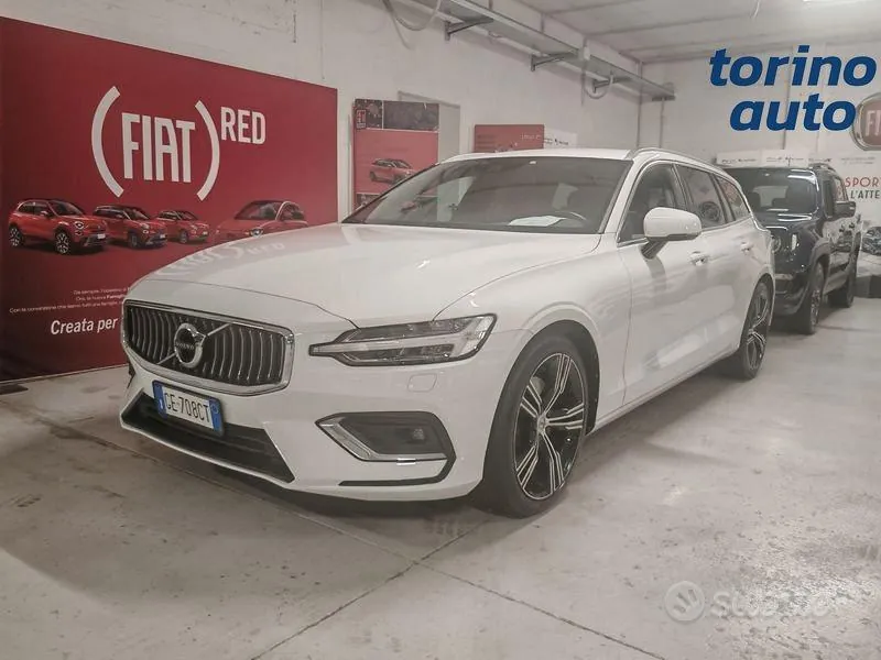 Volvo V60 2021 photo 3