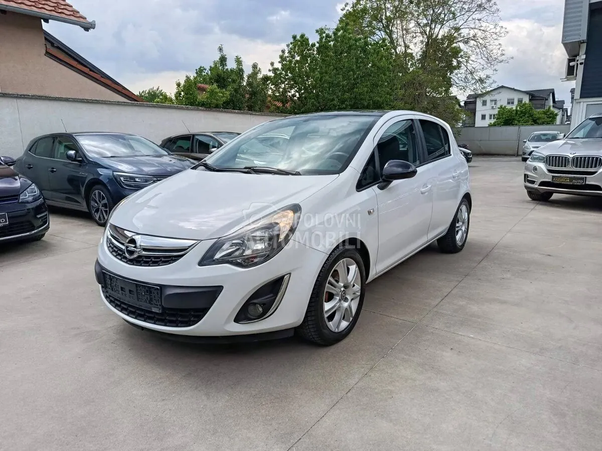 Opel Corsa D 2012 photo 3
