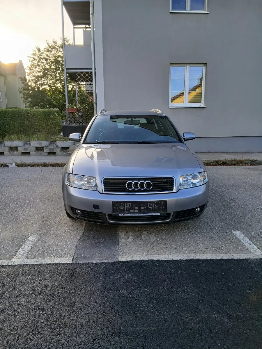 Audi A4 2002 photo 3