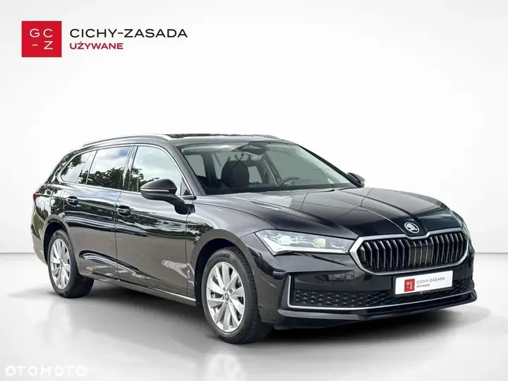 Skoda Superb 2025 photo 4