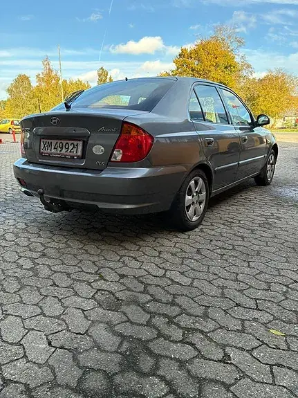 Hyundai Accent 2005 photo 3