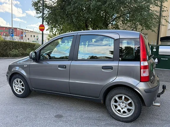 Fiat Panda 2011 photo 2