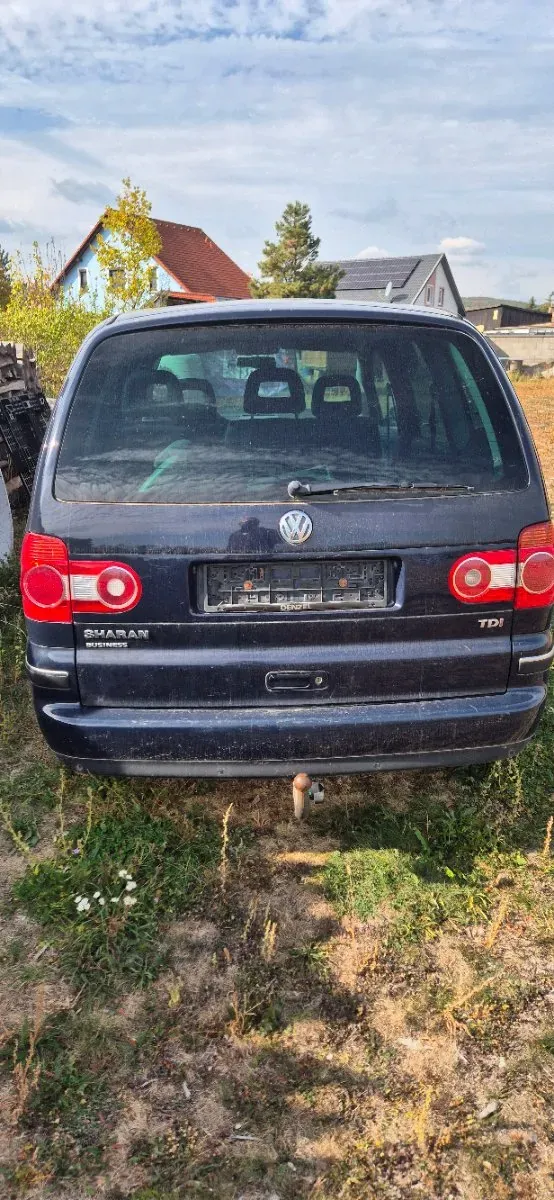 Volkswagen Sharan 2005 photo 3