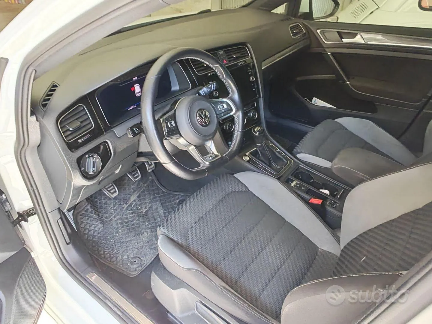 Volkswagen Golf 2018 photo 3