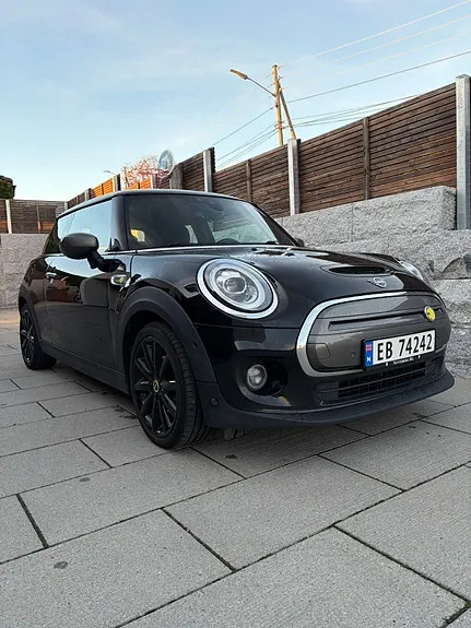 Mini Cooper 2020 photo 2
