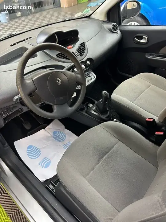 Renault Twingo 2009 photo 2