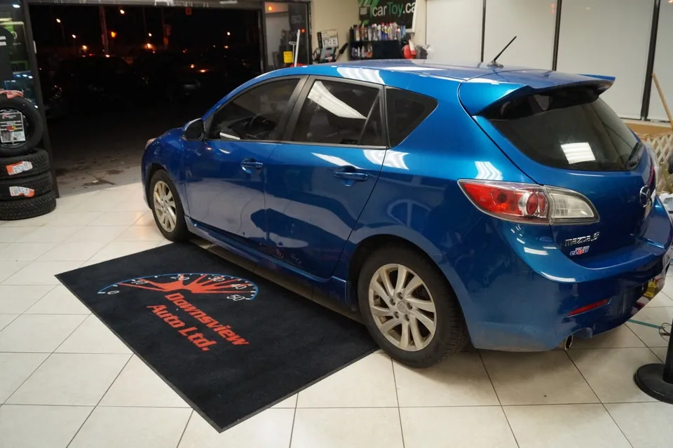Mazda Mazda3 2012 photo 3