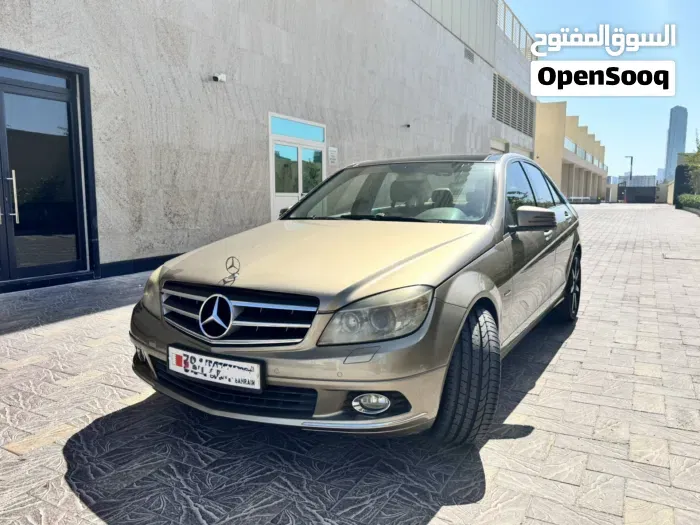 Mercedes-Benz C230 2009 photo 2