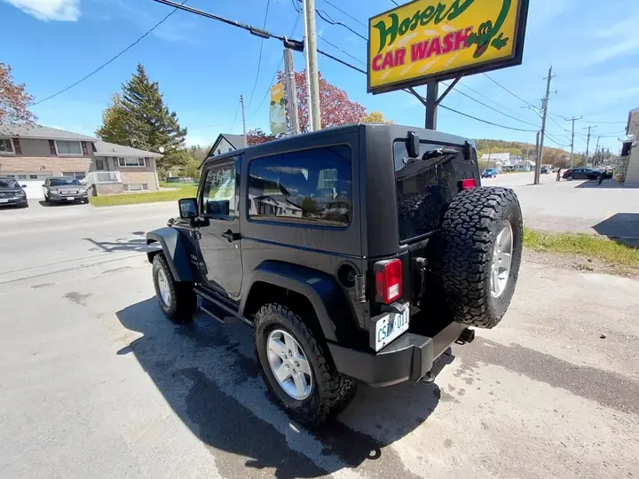 Jeep Wrangler 2015 photo 2
