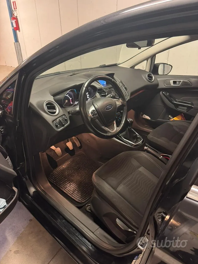 Ford Fiesta 2014 photo 5