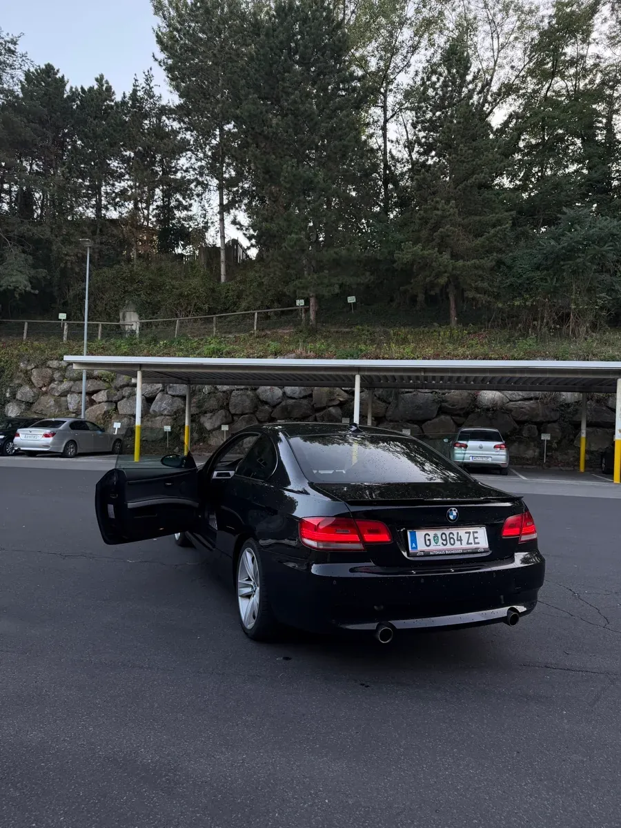 BMW 3 Series 2007 photo 3
