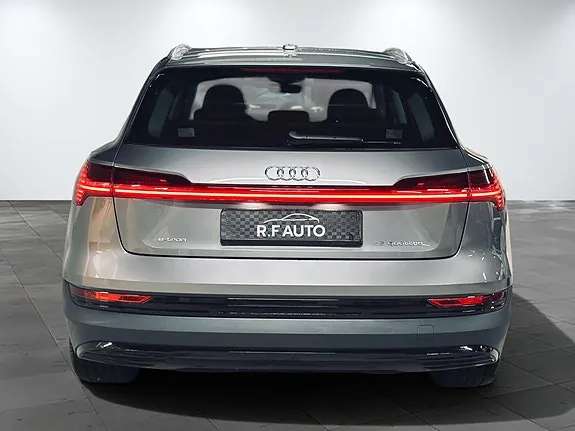 Audi E-Tron 2020 photo 4