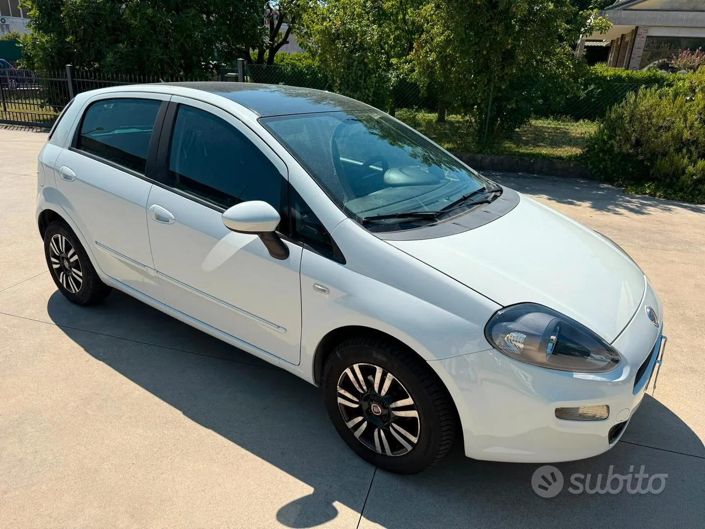 Fiat Punto 2014 photo 5