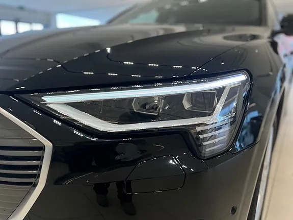 Audi E-Tron 2020 photo 5