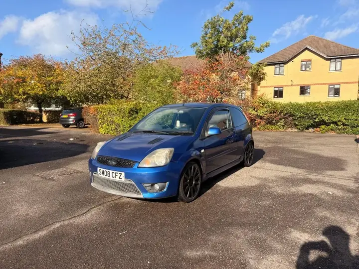Ford Fiesta 2008 photo 3