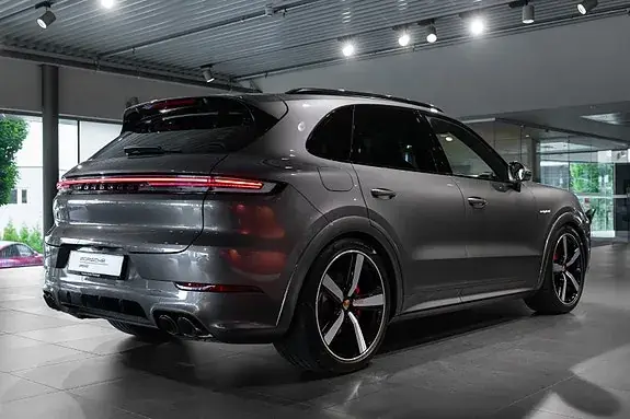 Porsche Cayenne 2026 photo 5