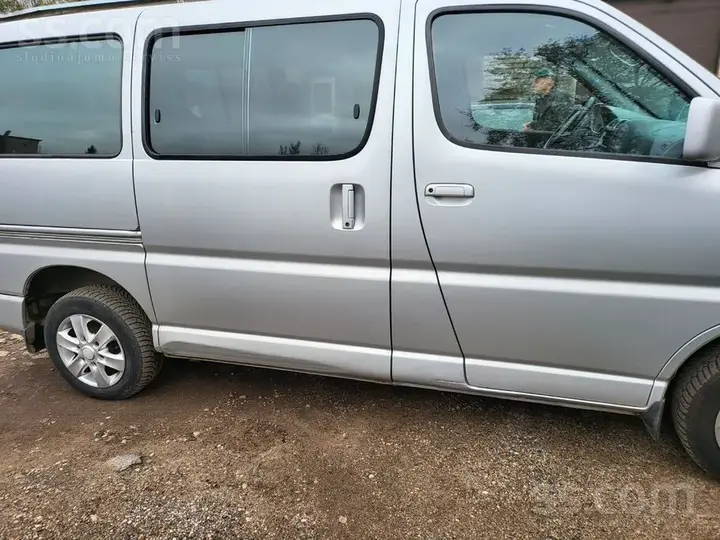Toyota Hiace 2007 photo 5