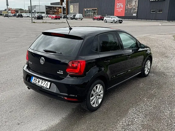 Volkswagen Polo 2016 photo 4