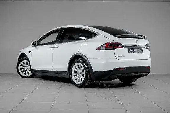 Tesla Model X 2018 photo 5