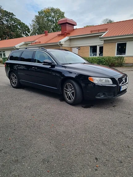 Volvo V70 2013 photo 5