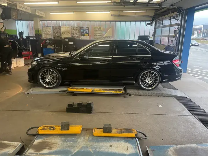 Mercedes-Benz C 63 Amg