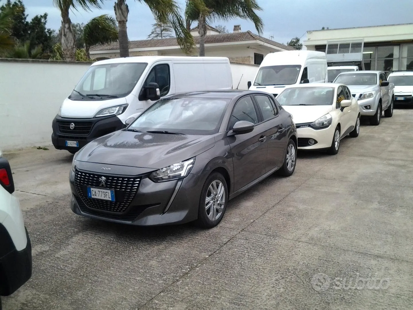 Peugeot 208 2020 photo 3