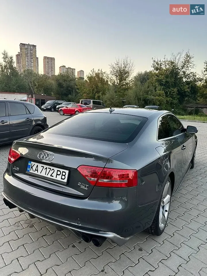Audi A5 2010 photo 4