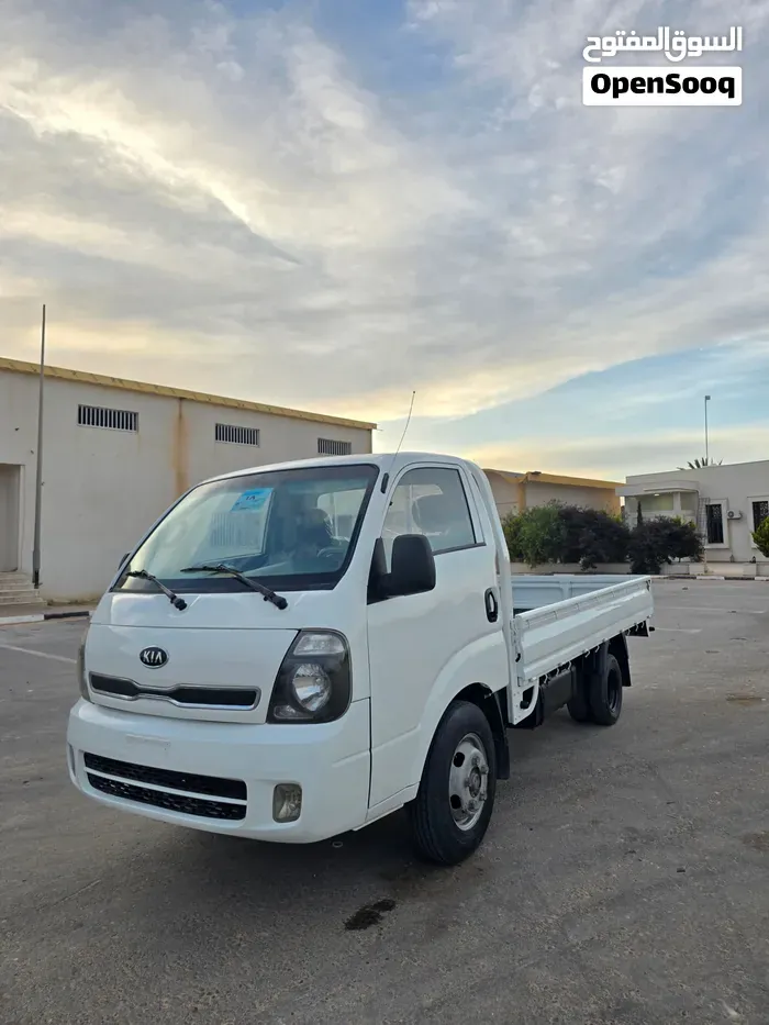 Kia Bongo 2013 photo 4