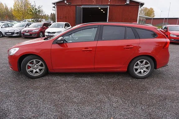 Volvo V60 2013 photo 4