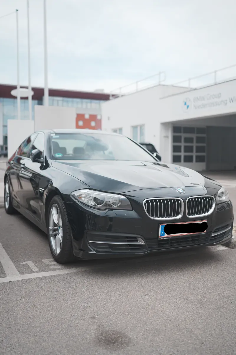 BMW 5 Series 2013 photo 3