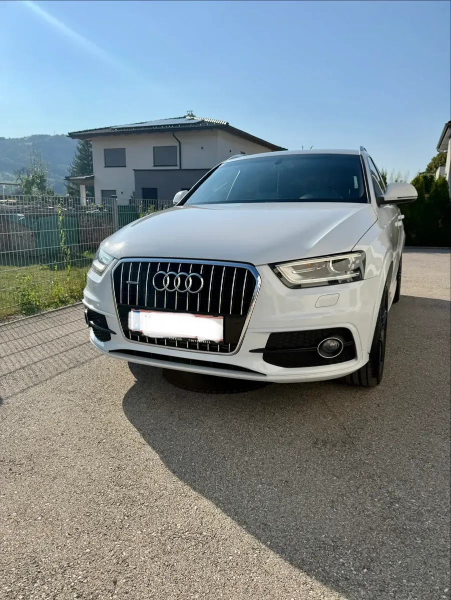Audi Q3 2012 photo 3