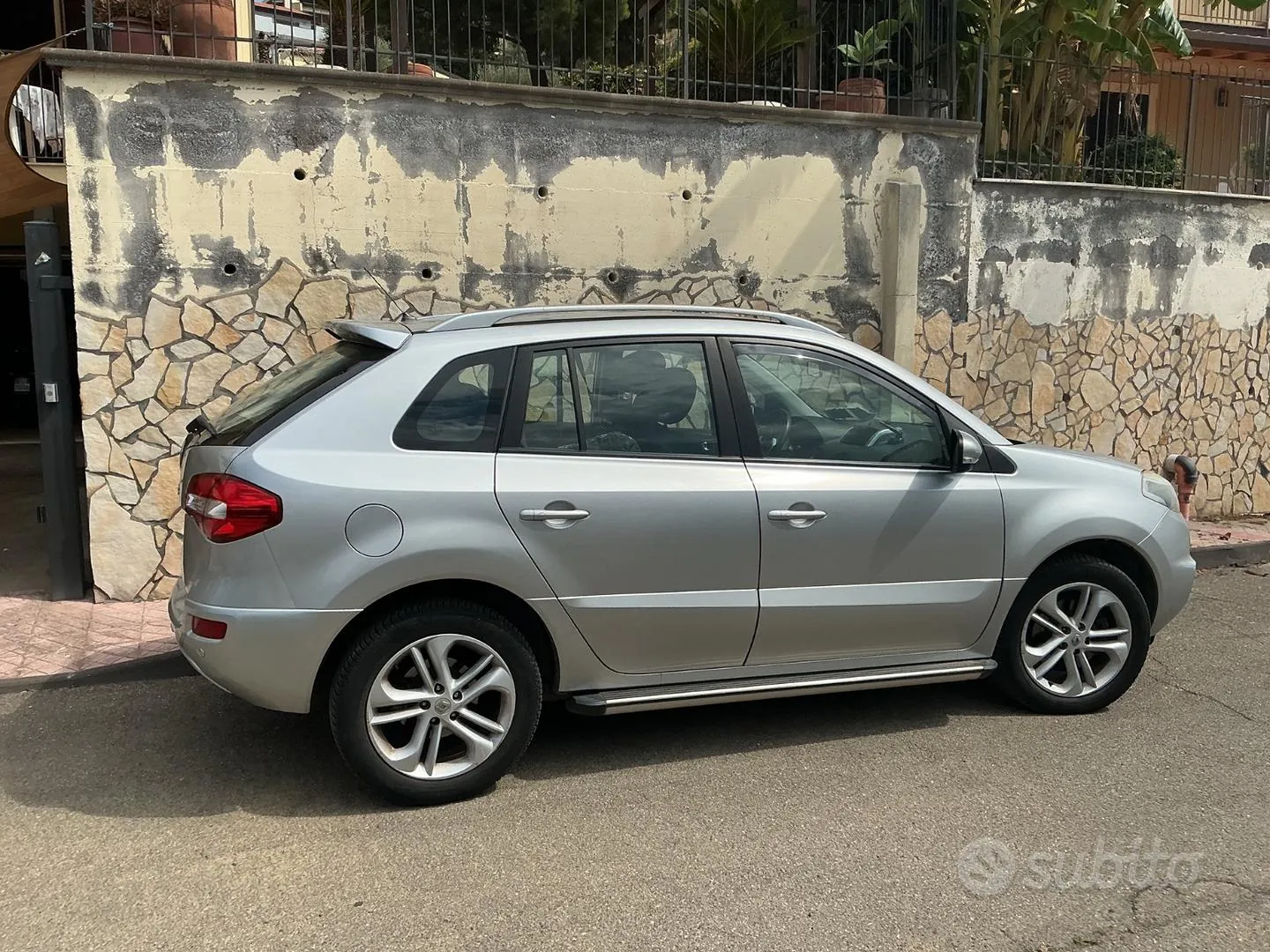 Renault Koleos 2011 photo 3