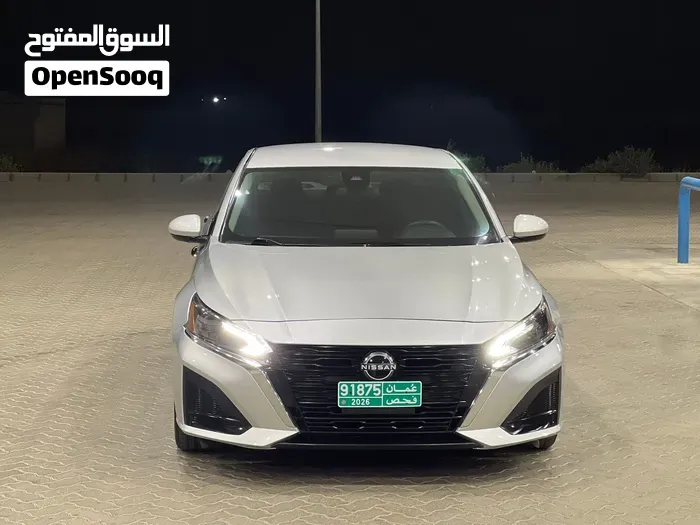 Nissan Altima 2023 photo 4