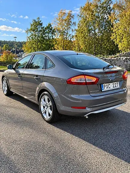 Ford Mondeo 2013 photo 3