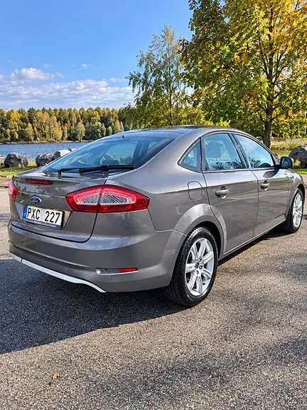 Ford Mondeo 2013 photo 4