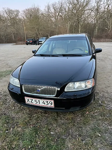 Volvo V70 2006 photo 2