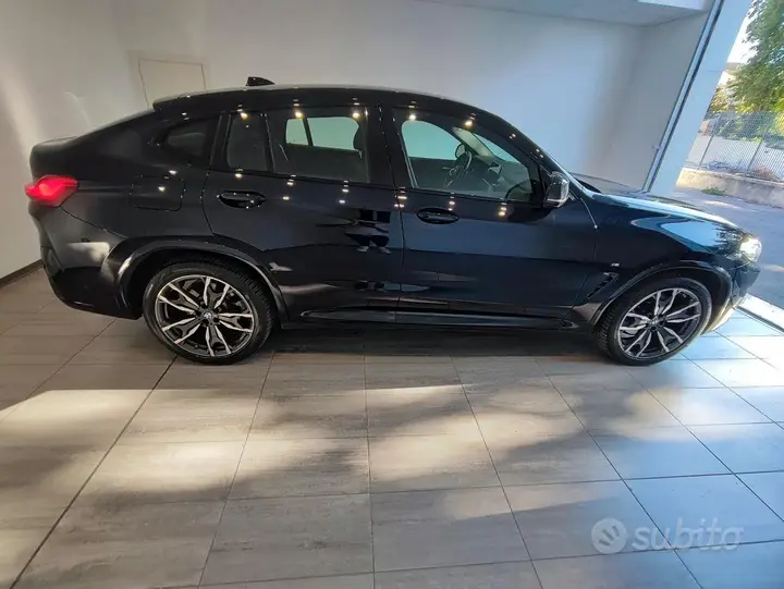 BMW X4 2022 photo 4
