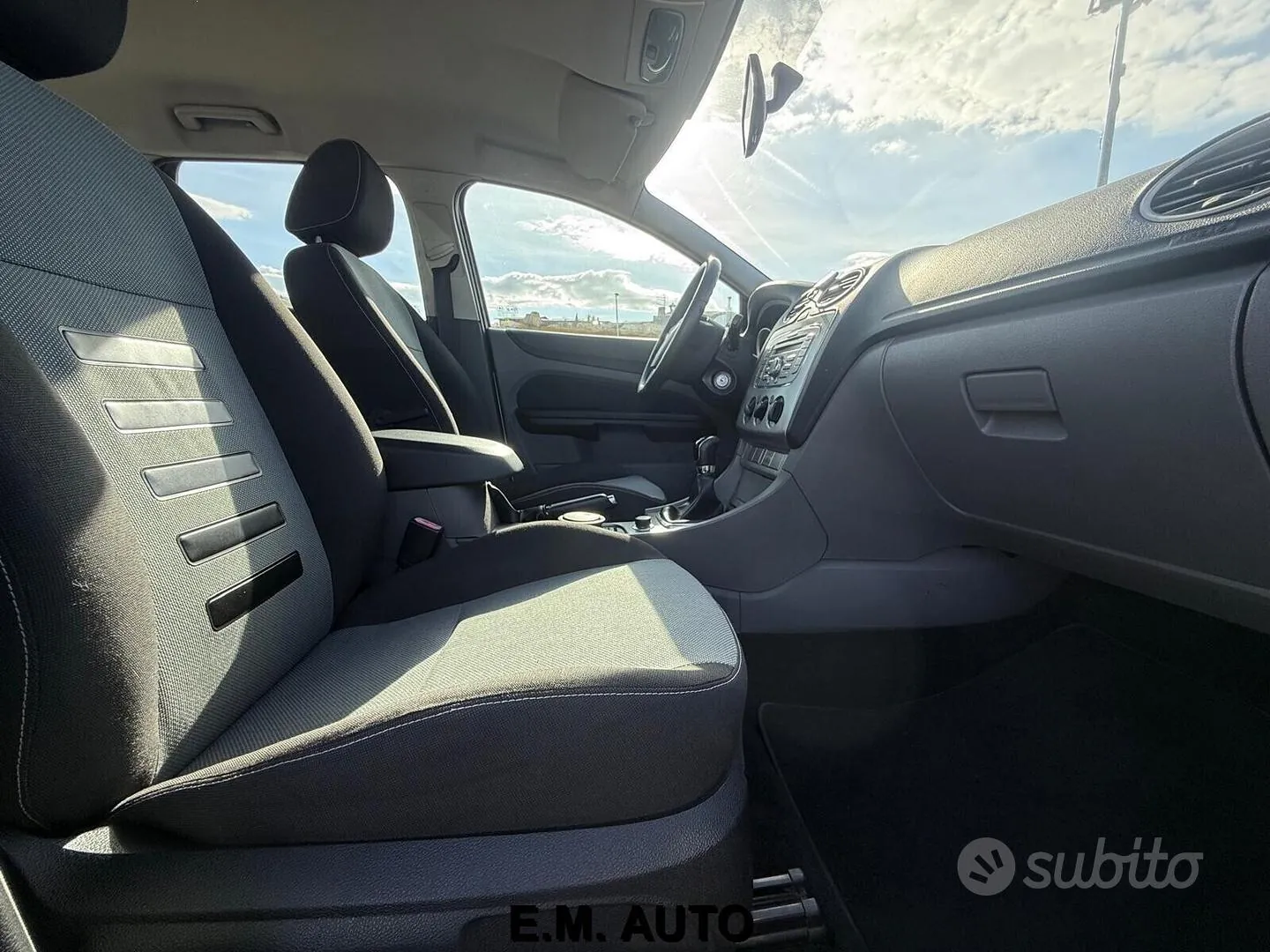 Ford Focus 2009 photo 5