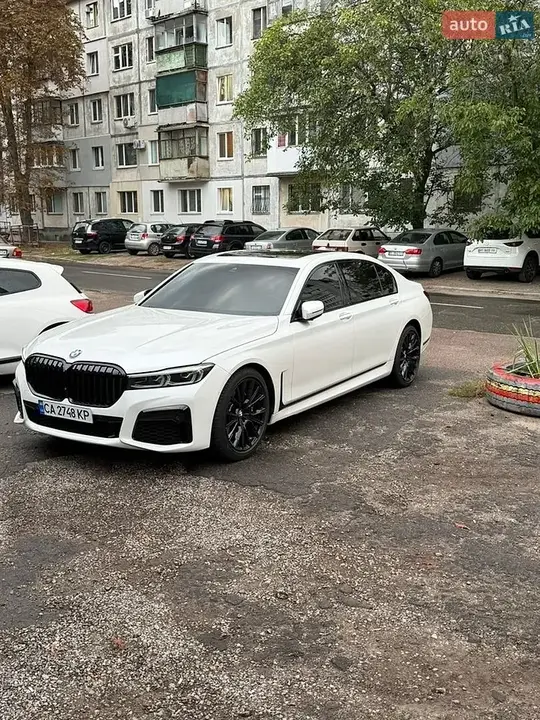 BMW 7 Series 2022 photo 3
