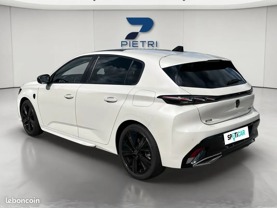 Peugeot 308 2023 photo 3